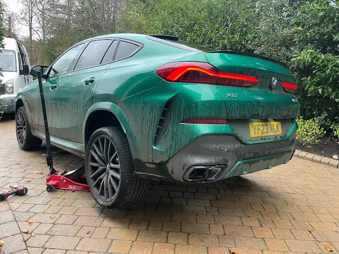 24/7 Mobile Tyre Replacement in Slough, Windsor, Maidenhead, London & Across Berkshire – Rapid Tyre Rescue